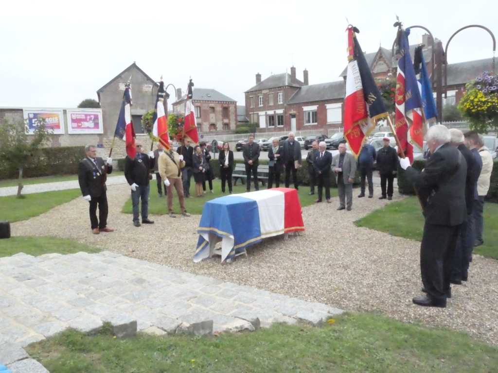 Hommage Monsieur FAVRESSE