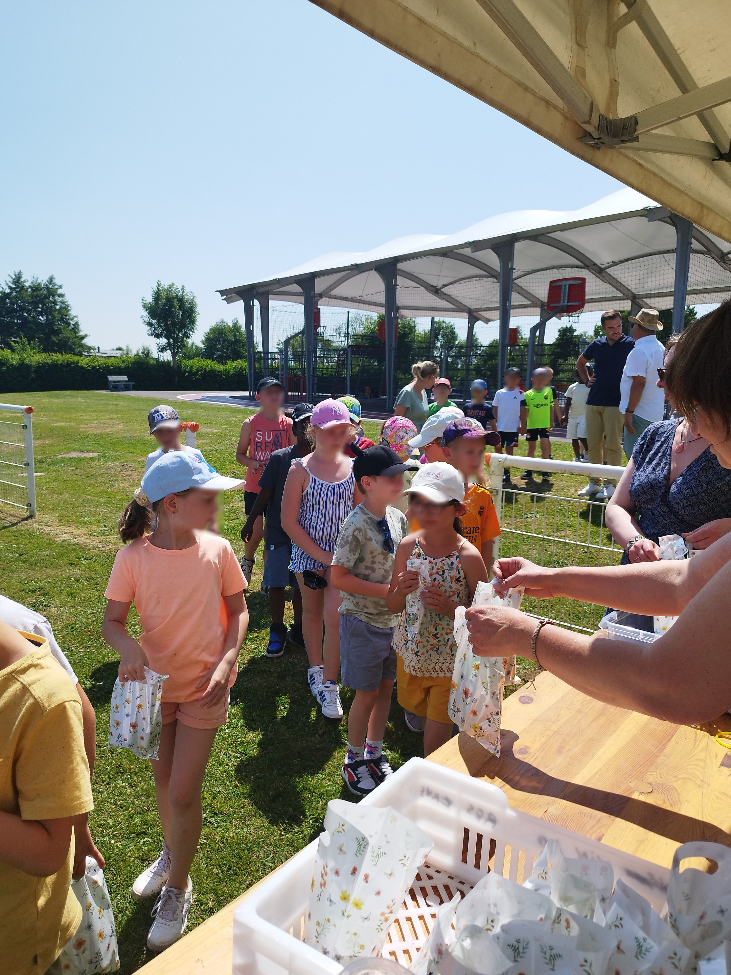 Photo distribution gouter