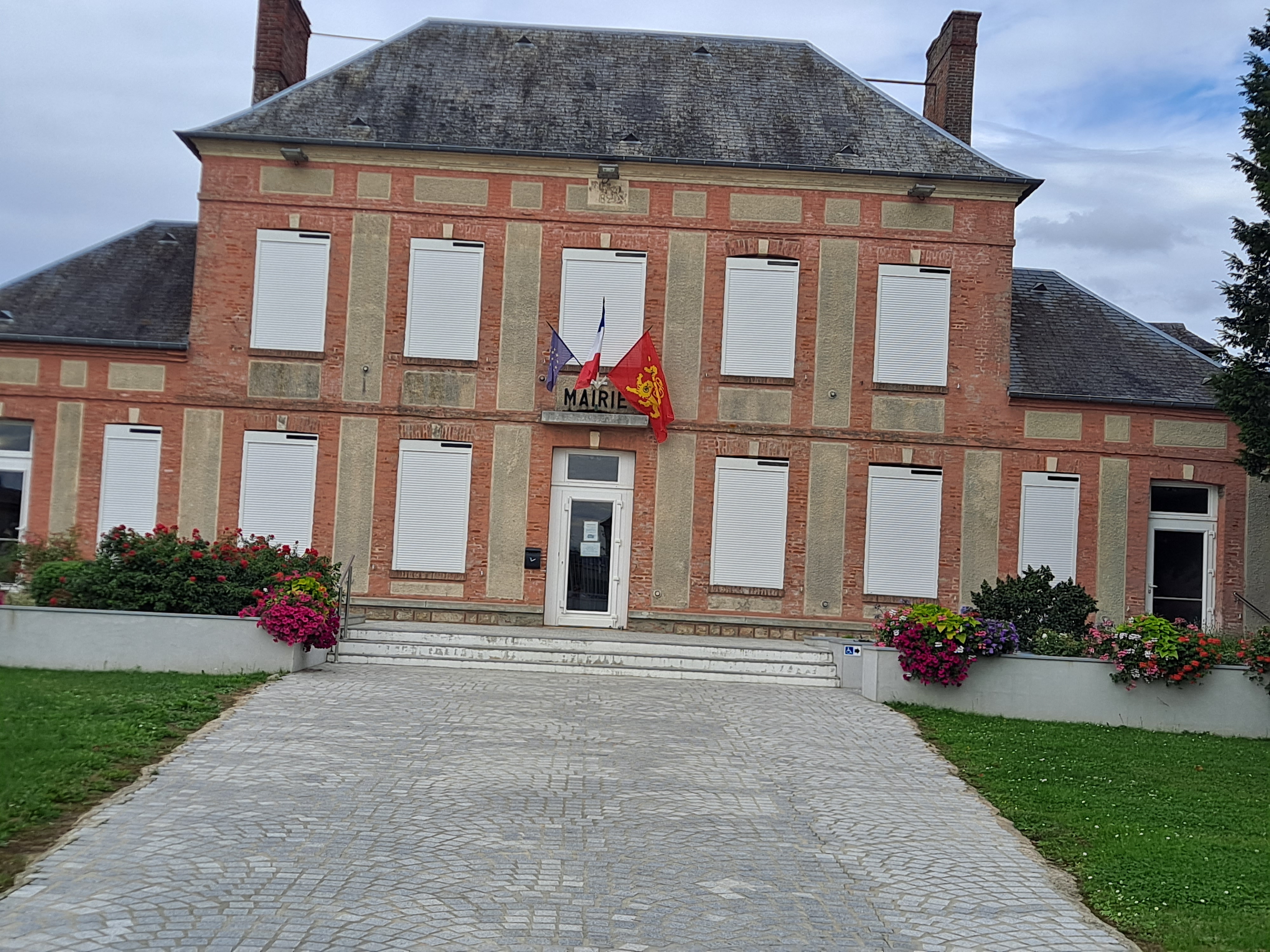 Volets mairie